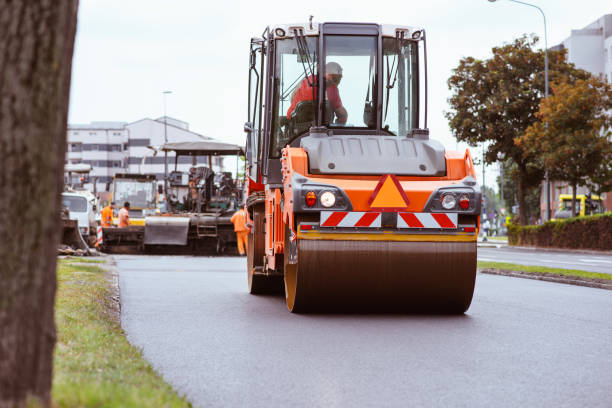 Best Driveway Paving Contractor  in Medina, MN